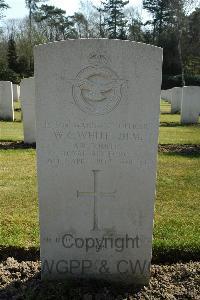 Heverlee War Cemetery - White, William Courtney