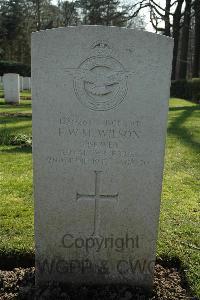 Heverlee War Cemetery - Wilson, Frank William Moles