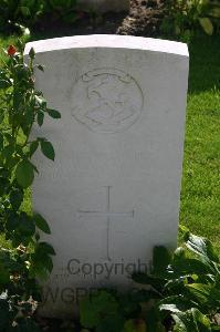 Dozinghem Military Cemetery - Aitkin, Douglas Gordon