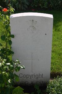 Dozinghem Military Cemetery - Alderson, Percy Richard