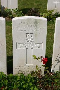 Dozinghem Military Cemetery - Alderson, Thomas