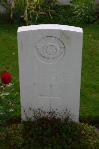 Dozinghem Military Cemetery - Allington, Charles