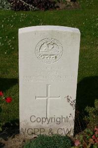 Dozinghem Military Cemetery - Ames, Albert Charles