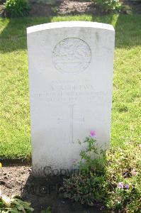 Dozinghem Military Cemetery - Andrews, Arthur