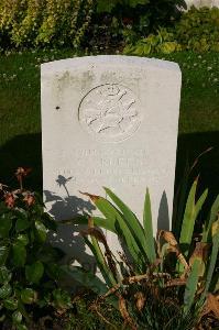 Dozinghem Military Cemetery - Ardern, G