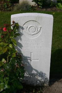 Dozinghem Military Cemetery - Arkle, John Noel