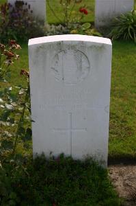 Dozinghem Military Cemetery - Austin, John