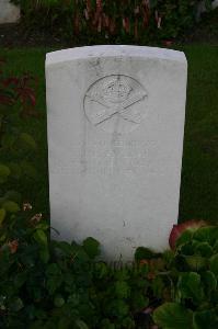 Dozinghem Military Cemetery - Avent, John Ferguson