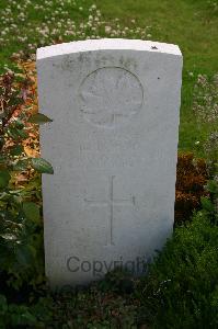 Dozinghem Military Cemetery - Bain, John