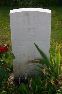 Dozinghem Military Cemetery - Balfour, J