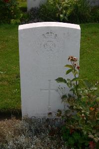 Dozinghem Military Cemetery - Ballington, William