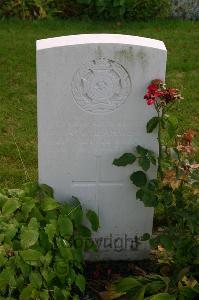 Dozinghem Military Cemetery - Barge, A W