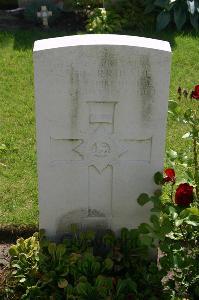 Dozinghem Military Cemetery - Barriball, Frederick Victor