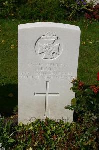 Dozinghem Military Cemetery - Bates, Samuel