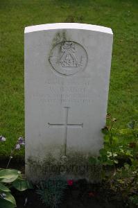 Dozinghem Military Cemetery - Baugh, W