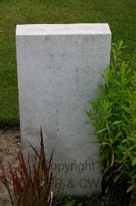 Dozinghem Military Cemetery - Beckswoort, Berend