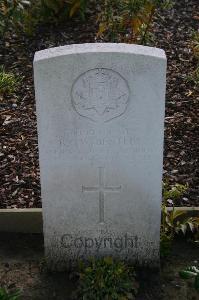 Dozinghem Military Cemetery - Bentley, Reginald George Wesley