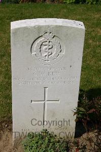 Dozinghem Military Cemetery - Bex, George William