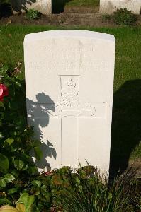 Dozinghem Military Cemetery - Bickle, Harry