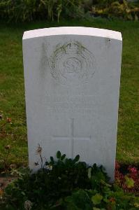 Dozinghem Military Cemetery - Blackman, H