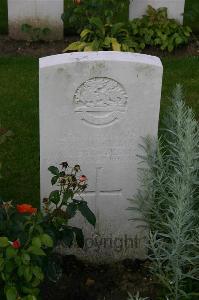 Dozinghem Military Cemetery - Blackman, Thomas William