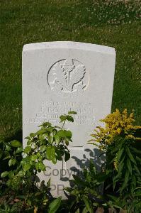 Dozinghem Military Cemetery - Boardman, J