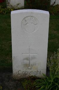 Dozinghem Military Cemetery - Boulter, Charles Henry