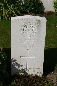 Dozinghem Military Cemetery - Bounds, Bert