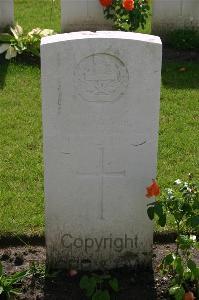 Dozinghem Military Cemetery - Brewer, W G