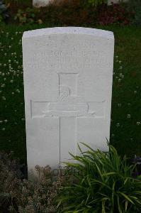 Dozinghem Military Cemetery - Brocklebank, W