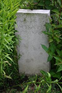 Dozinghem Military Cemetery - Brommauer, Eduard