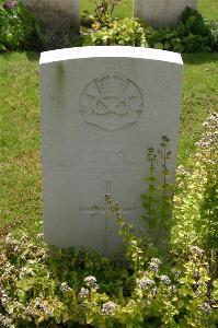 Dozinghem Military Cemetery - Brooks, C