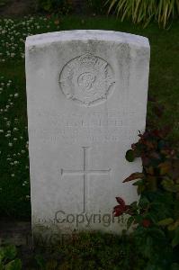 Dozinghem Military Cemetery - Bull, Walter