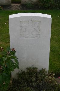 Dozinghem Military Cemetery - Burns, Joseph