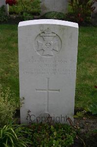 Dozinghem Military Cemetery - Burr, Alfred