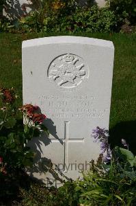 Dozinghem Military Cemetery - Buxton, Frederick Henry