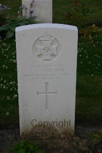 Dozinghem Military Cemetery - Capener, J H