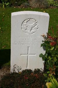 Dozinghem Military Cemetery - Catto, John