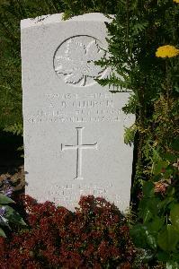 Dozinghem Military Cemetery - Church, A B