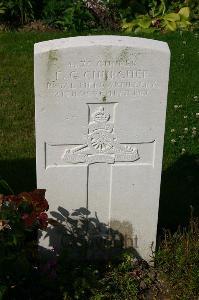 Dozinghem Military Cemetery - Churcher, Fred George