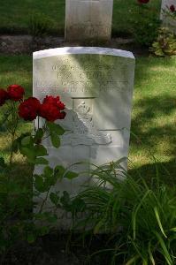 Dozinghem Military Cemetery - Clode, Percy Alfred