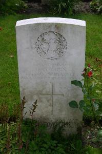 Dozinghem Military Cemetery - Coburn, J