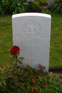 Dozinghem Military Cemetery - Cochrane, Harry Gilbert