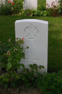 Dozinghem Military Cemetery - Collett, Henry George