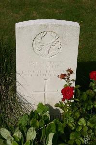 Dozinghem Military Cemetery - Collie, R