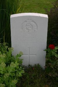 Dozinghem Military Cemetery - Cooper, G