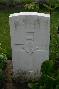 Dozinghem Military Cemetery - Corby, Matthew Sydney