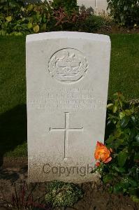 Dozinghem Military Cemetery - Cottrell, Archibald Henry