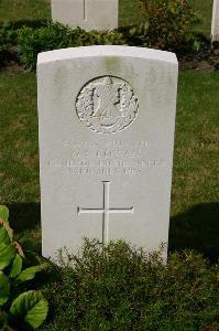 Dozinghem Military Cemetery - Cowan, G S