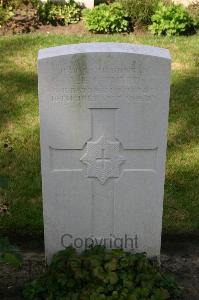 Dozinghem Military Cemetery - Coward, Arthur Edwin